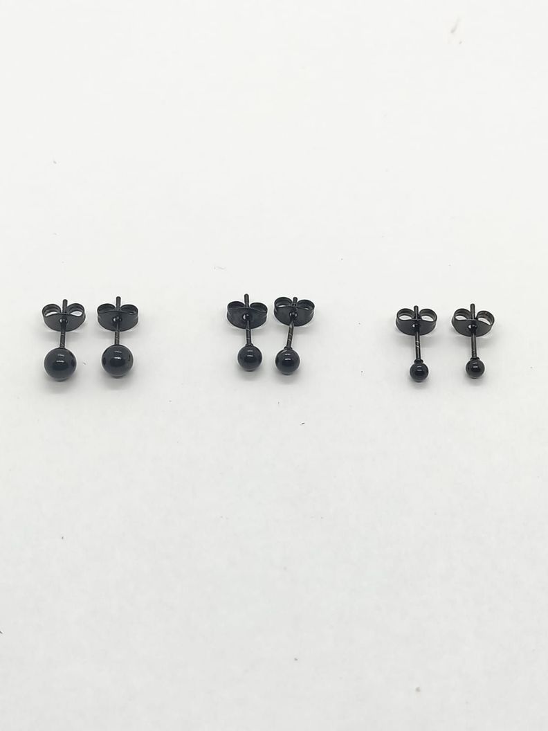 Pendientes Esferas 8mm Negras hipoalergénica -3