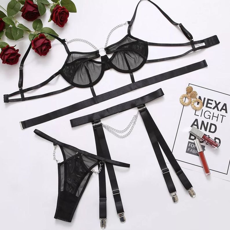 Conjunto Lencería intima Cadenas Negro-1
