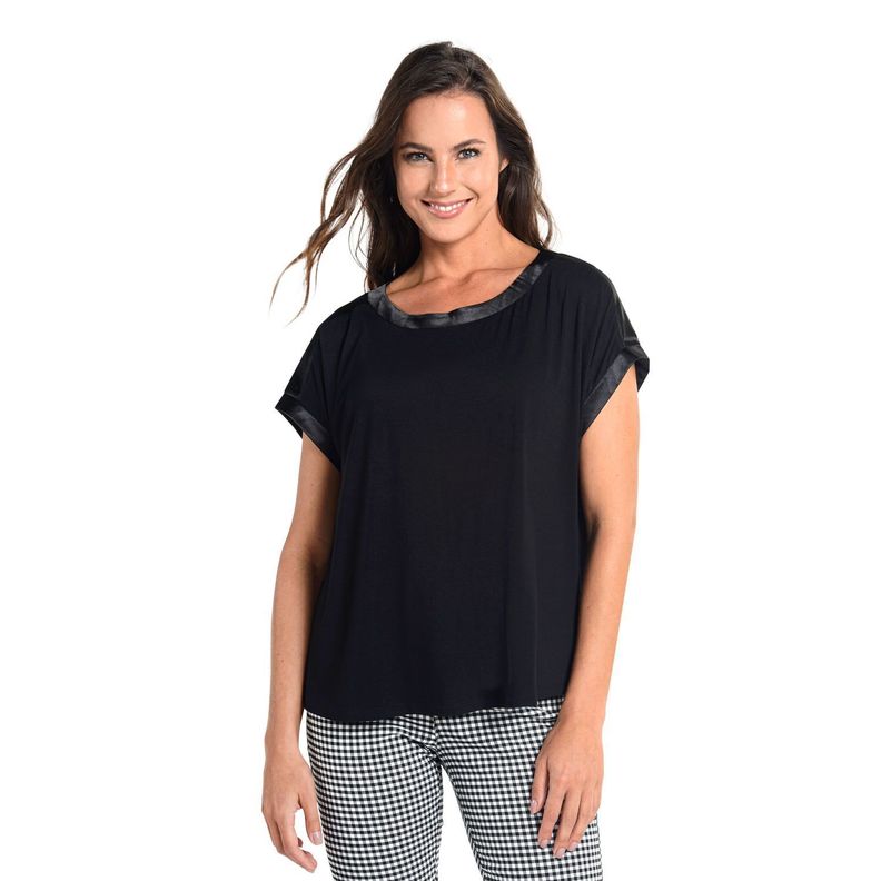 Polera Diseño Holgado Manga Corta Negra Caffarena-0