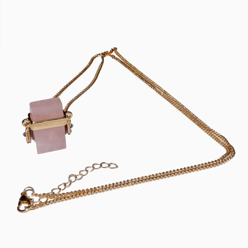 Collar piedra natural Cuarzo Rosa baño oro 18k-2