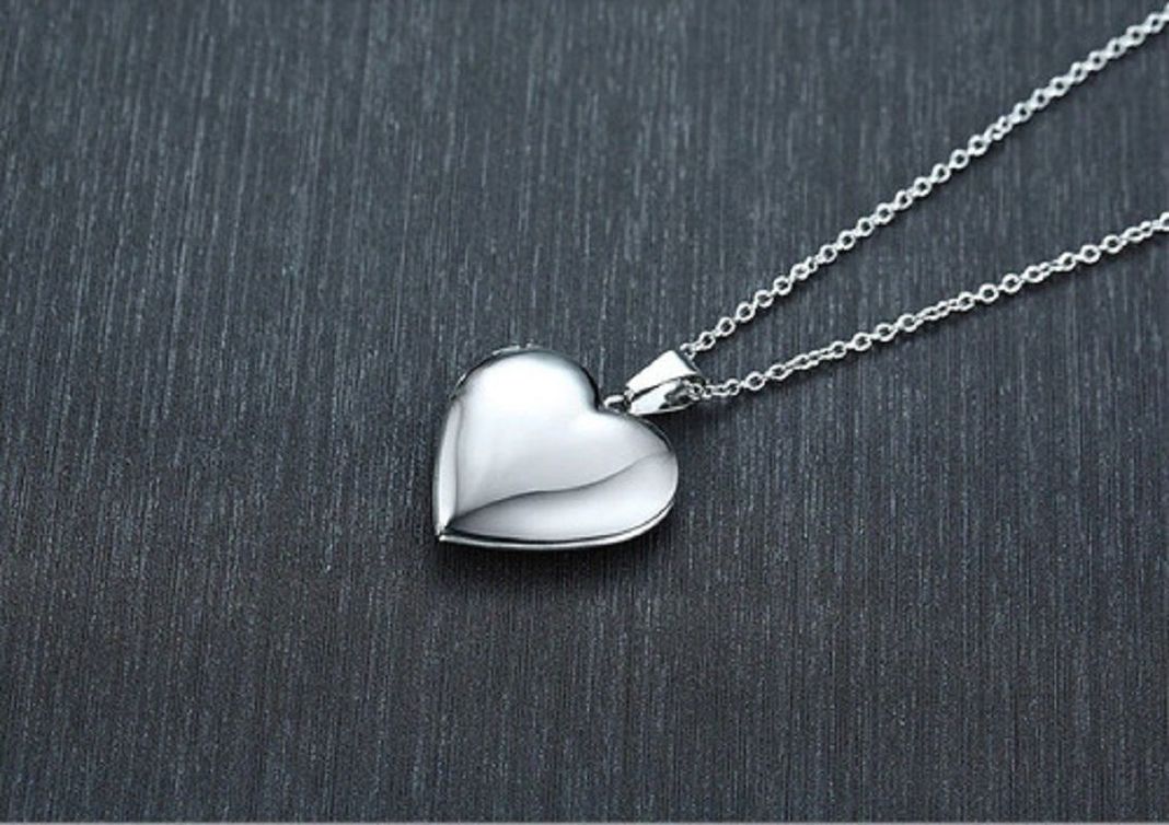Cadena con dije Relicario corazón liso hipoalergénico -4