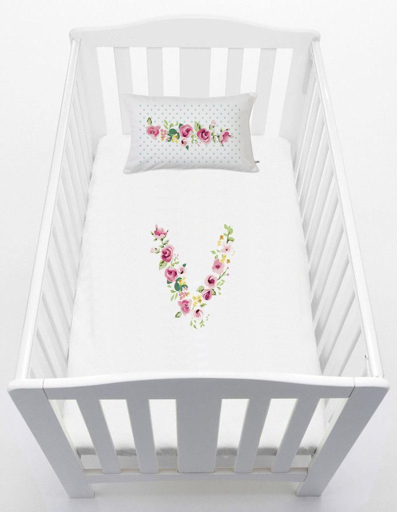 Cubreplumon Pack & Play, Letras Vintage V Blanco