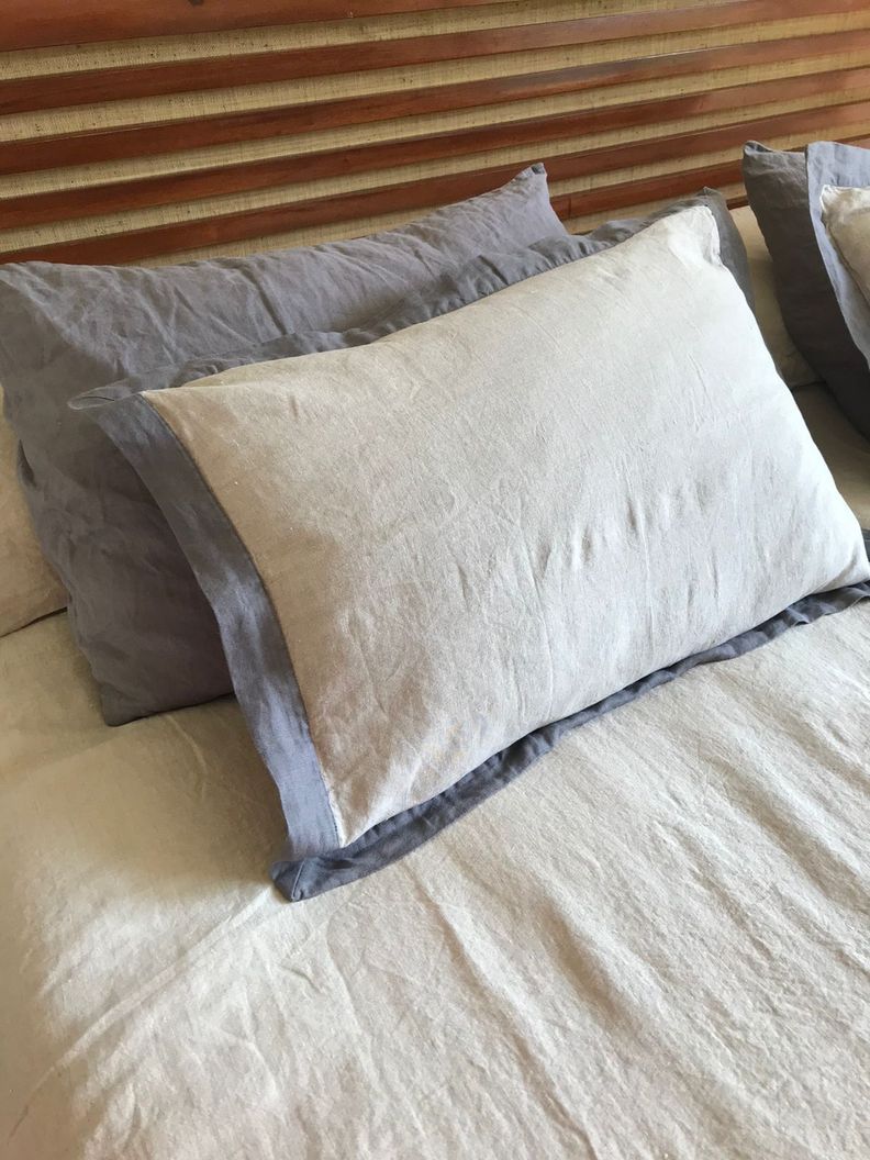 Funda de Almohada Natural con Borde Gris-0