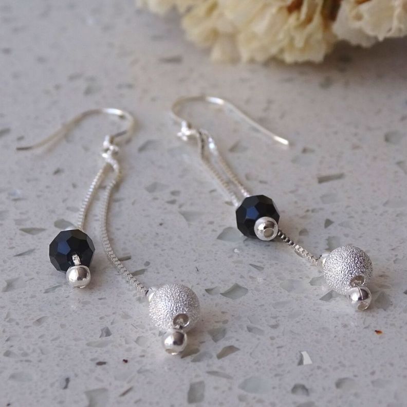 Aros Colgantes Plata Largos Con Cristales Black - MABELITA-2