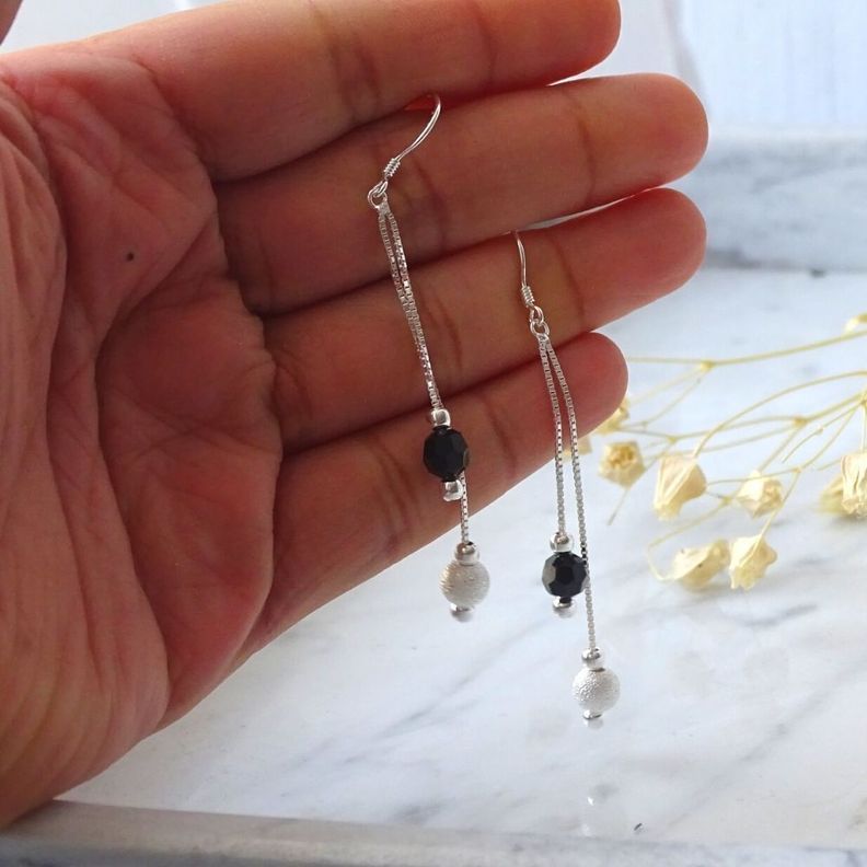 Aros Colgantes Plata Largos Con Cristales Black - MABELITA-0
