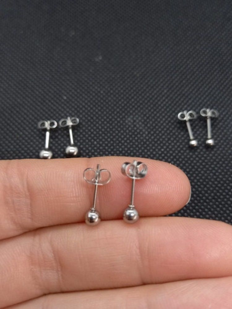 Pendientes Esferas plateadas de 5mm hipoalergénicos-2