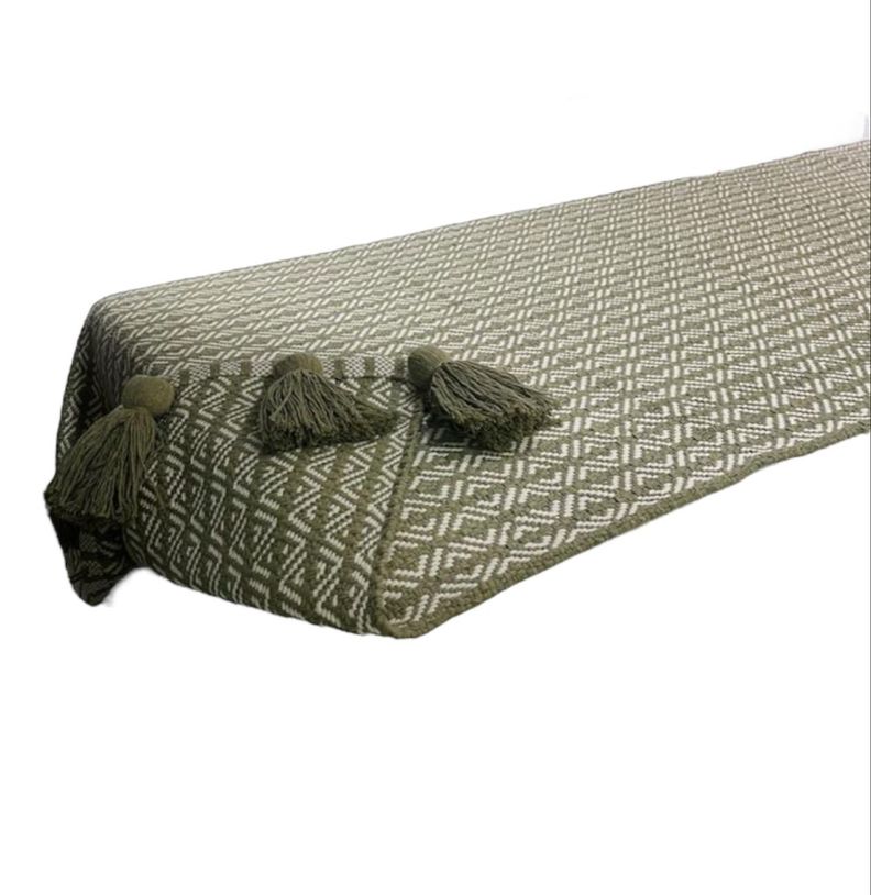 piecera king con flecos verde militar-1