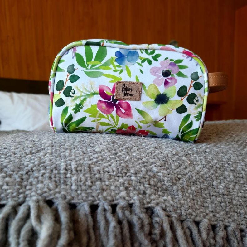 Estuche cosmetiquero sustentable flores Paper Home-3
