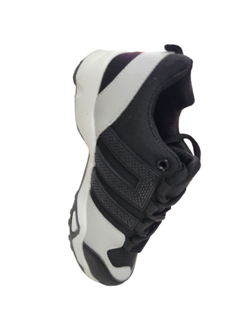 Zapatilla Outdoor Niño Negro Gris-3