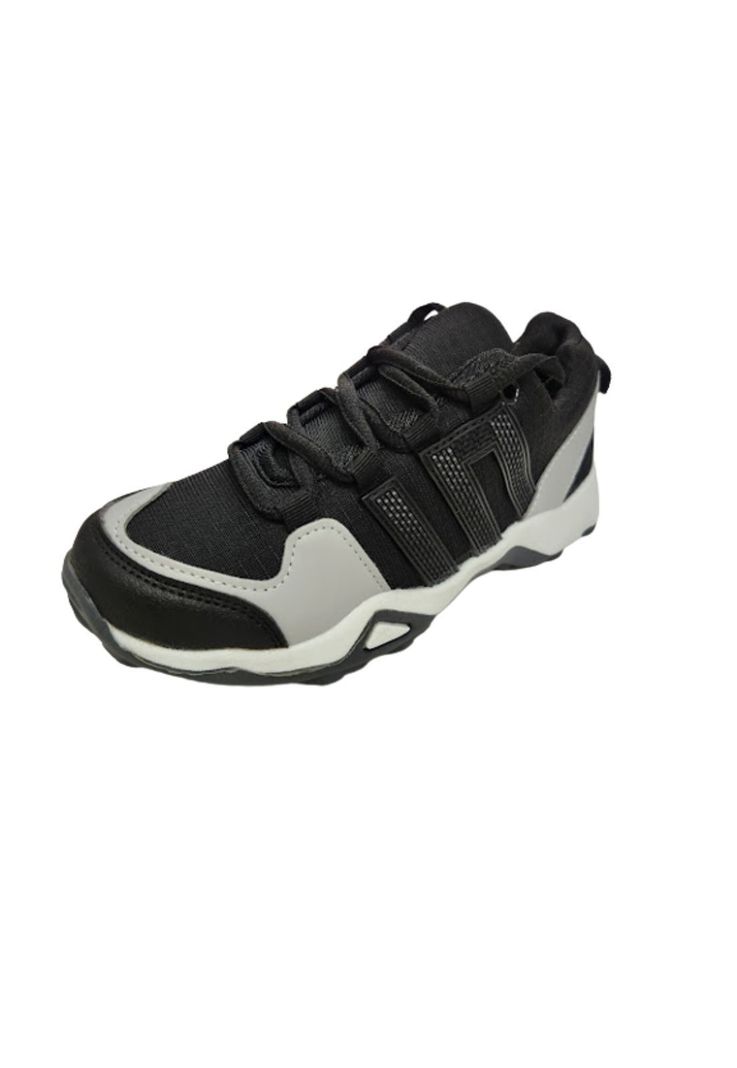 Zapatilla Outdoor Niño Negro Gris-0