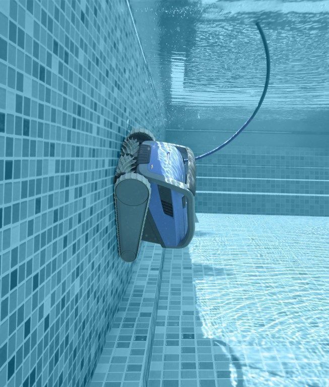 Dolphin Wifi M600 Robot Piscinero Limpia Piscinas -1