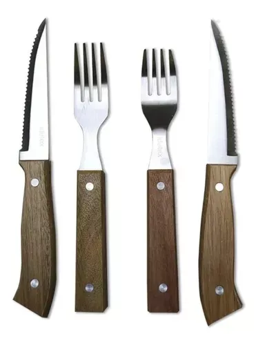 Set de 4 Cuchillos y 4 Tenedores Parrilleros-1