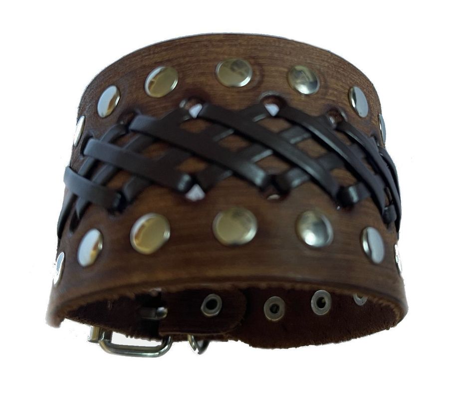Pulsera de Cuero Cafe Tachas y doble Hebilla-0