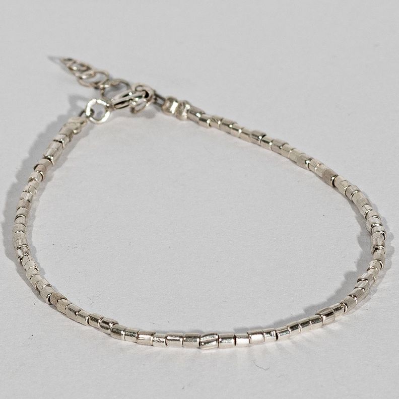 Pulsera mostacilla de plata-0
