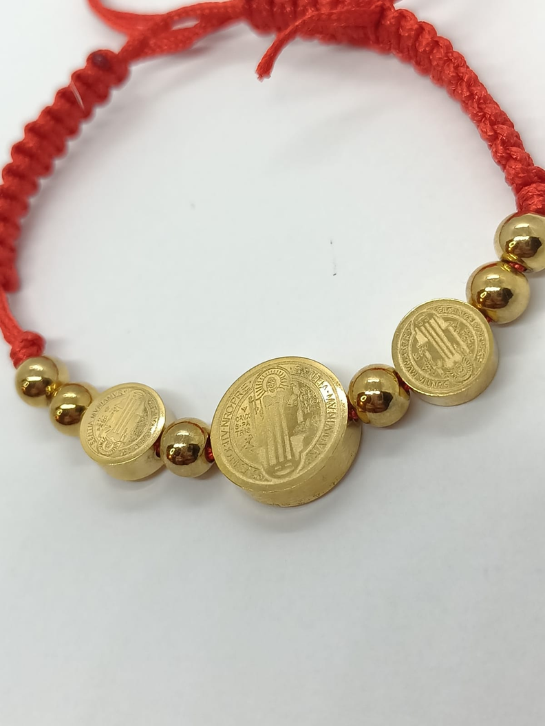 Pulsera de Buena suerte y protección Ajustable Medalla San Benito Cuerda Roja enchapada en oro-5
