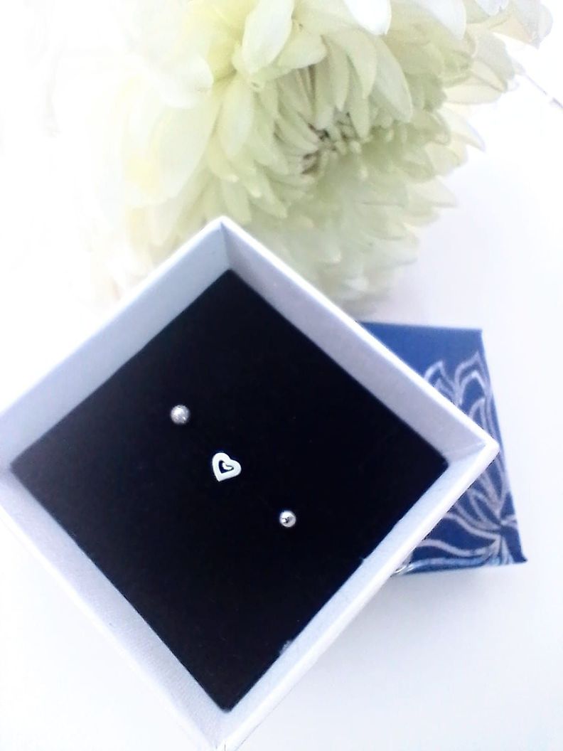 Set Piercing Tornillo Corazo Esfera Quirúrgico Nostril Labret-1