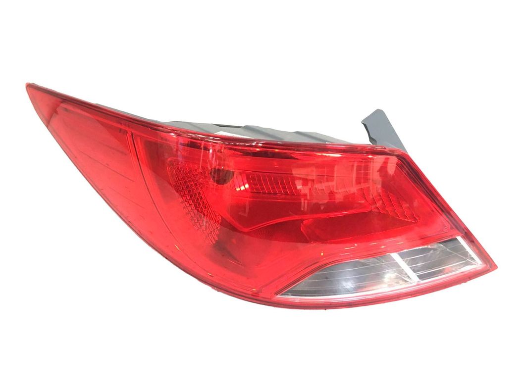 FAROL TRASERO IZQUIERDO SEDAN HYUNDAI ACCENT 2014-2020-0