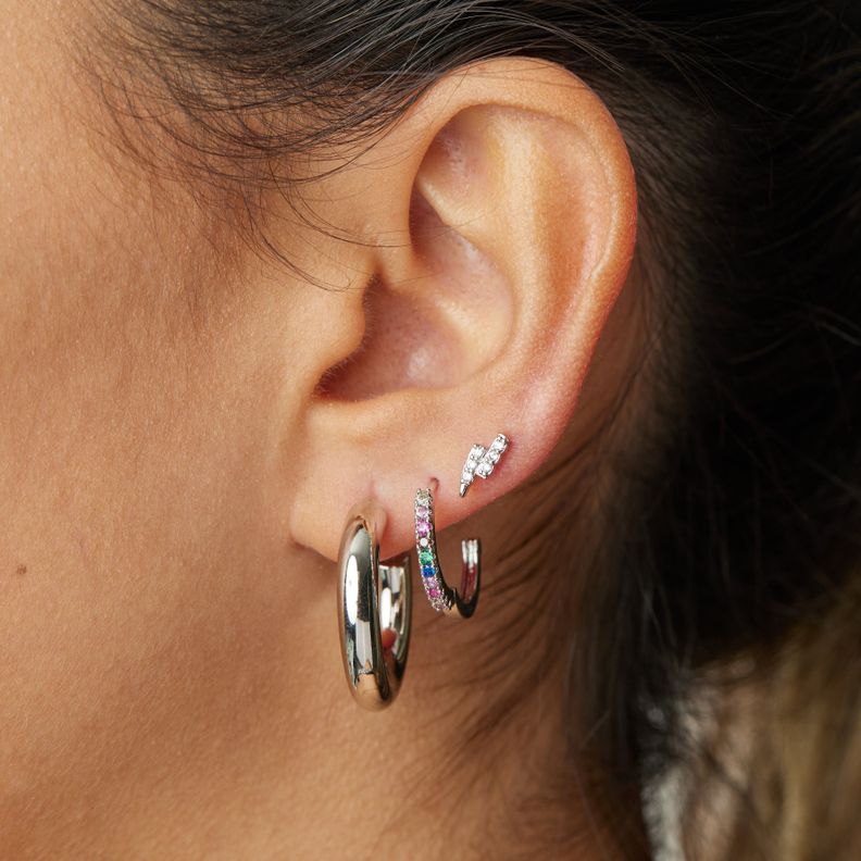 Argollas Reila bañadas en oro blanco Hadara Joyas-1