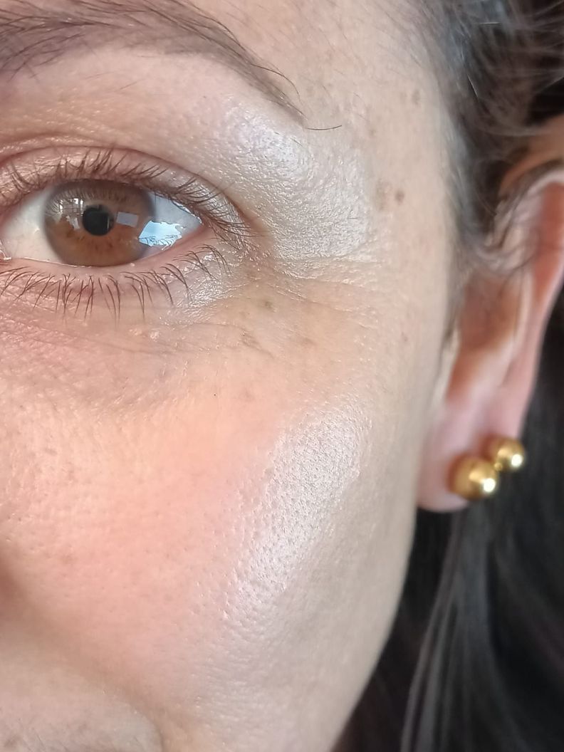 Pendientes esferas hipoalergénicos de 7mm chapados en oro 14kl-1