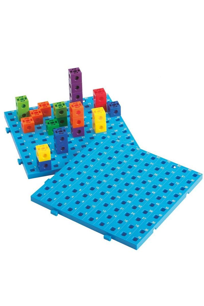 Tablero de Actividades con Cubos Conectores-0