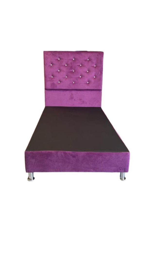 Base HVM 1 Plaza + Respaldo Morado Felpa Botone/Diamante a Piso Pmetal-2