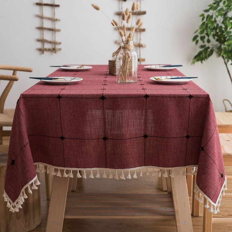 Mantel Rectangular Burdeo Bordado con Borlas-5