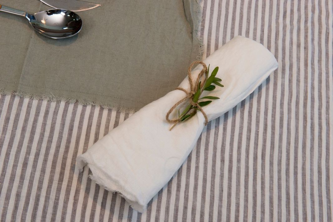 Servilletas rusticos de lino blanco 45x45-0