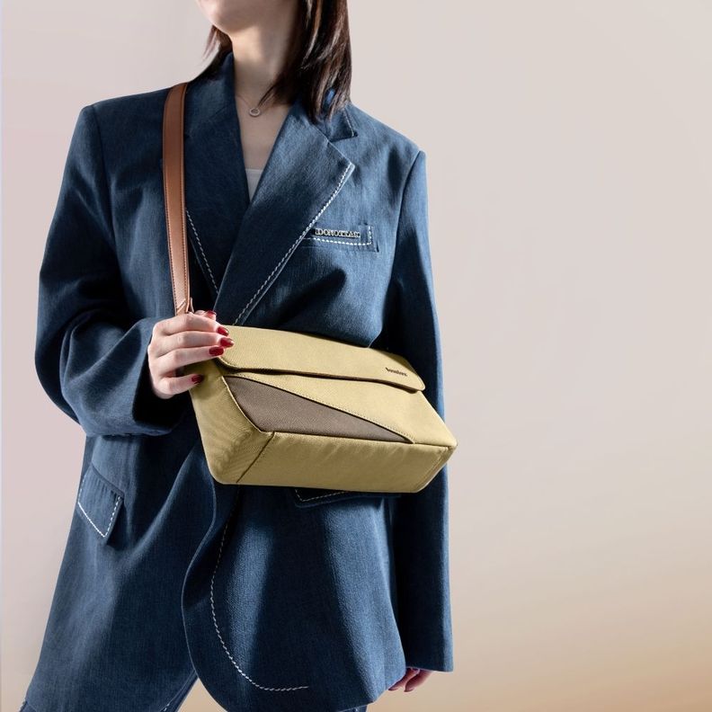 Tomtoc Lady Bolso Para Nintendo Switch OLED - Khaki-6