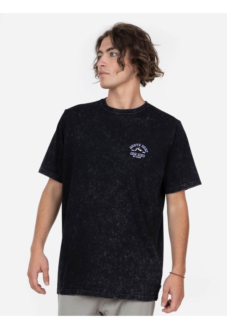Polera OUR KIND SURF SS TEE Hombre Negro Rusty
