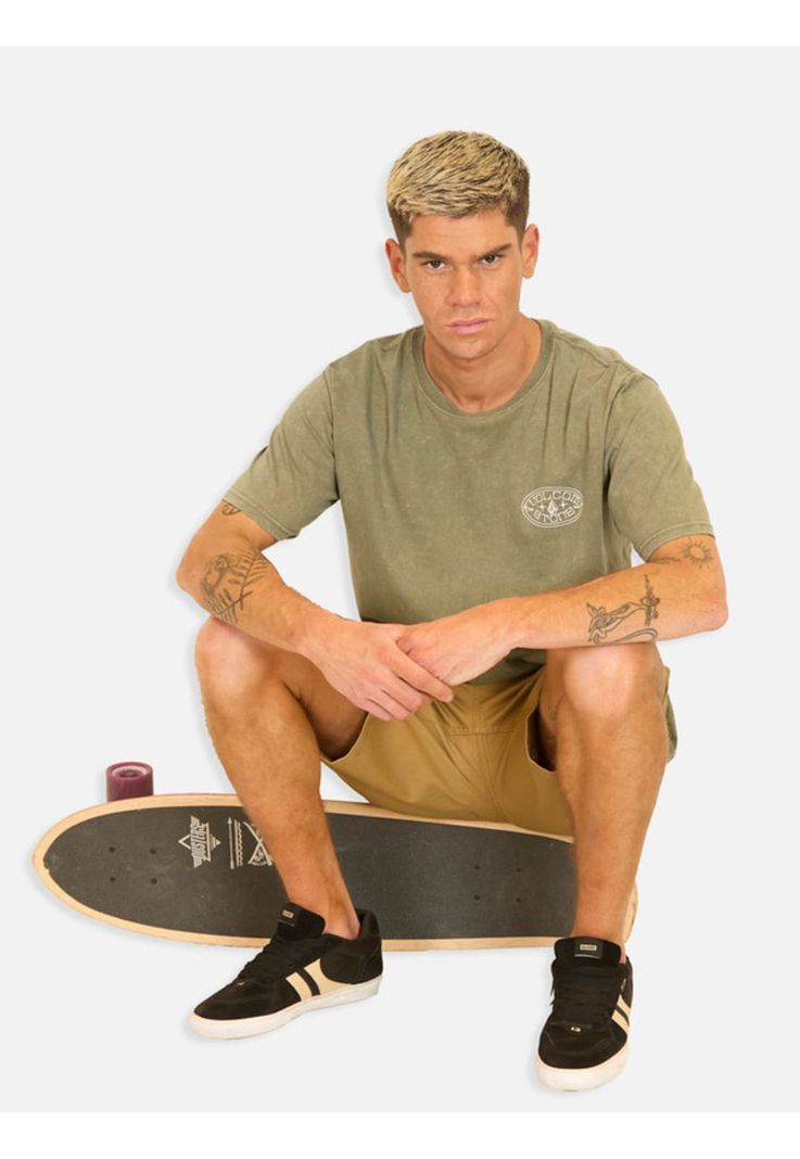 Bermuda Jogger Classic Khaki Hombre Volcom-3