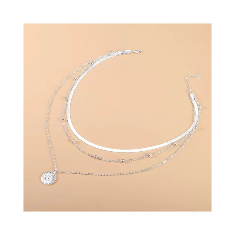 Collar Acero Plateado 3 Capas con Colgante Circular-2