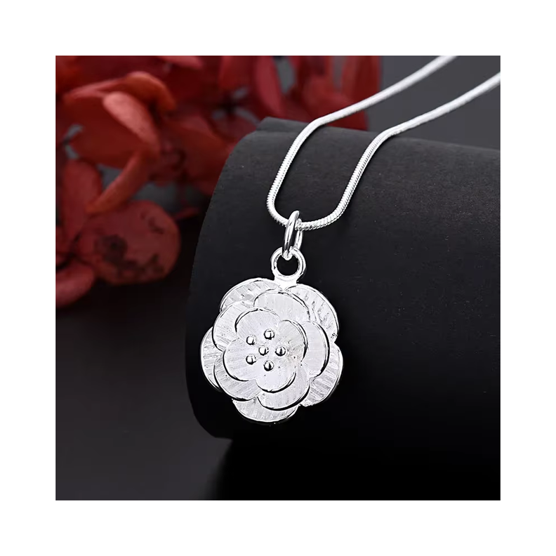 Collar Plateado Con Colgante Flor De Rosa-1