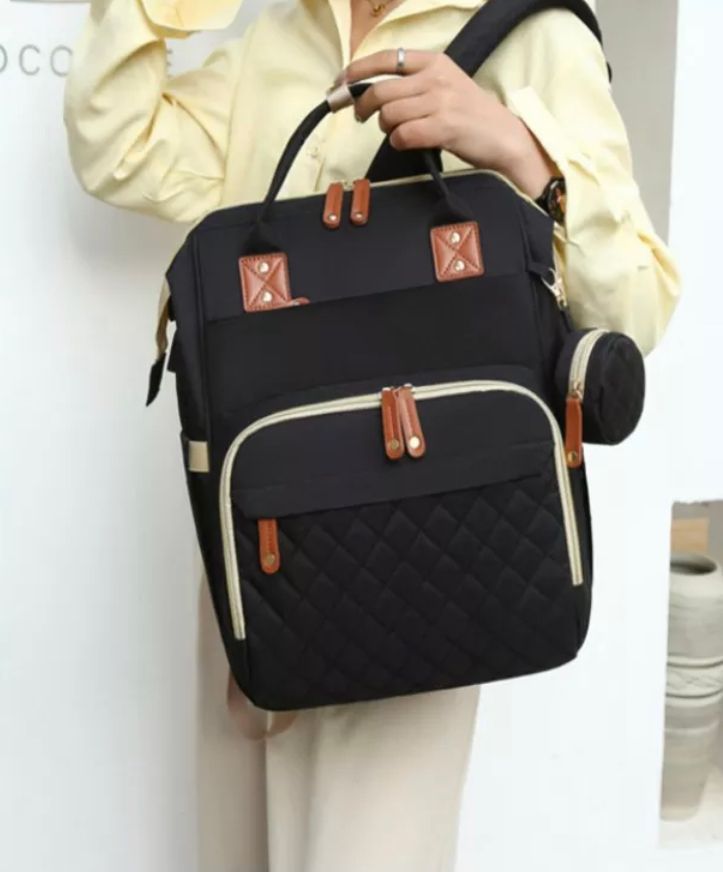 Mochila bebé pañalera cuna diseño negro ganchos coche-2