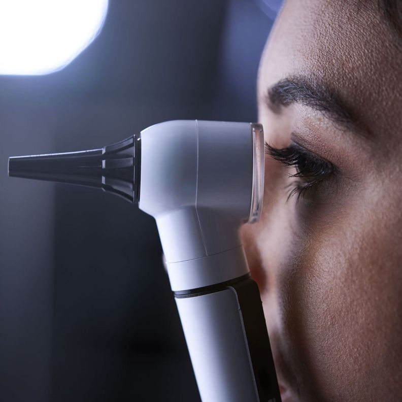 Otoscopio Riester E-Scope Blanco  Luz Directa-4