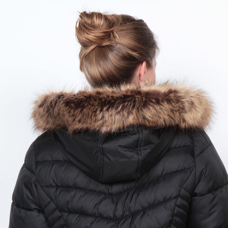 Parka Manga Larga Con Piel En Capucha Y Bolsillos Con Cierres-1