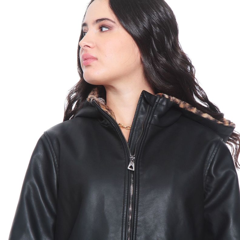 Chaqueta Manga Larga Ecocuero Con Capucha En Animal Print-5