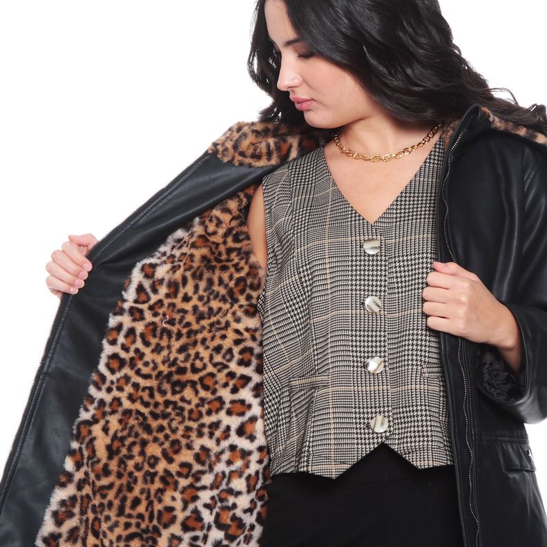 Chaqueta Manga Larga Ecocuero Con Capucha En Animal Print-6