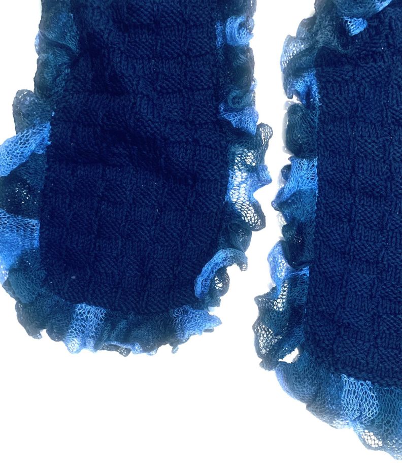 bufanda azul  de lana hecha a mano diseño exclusivo-2
