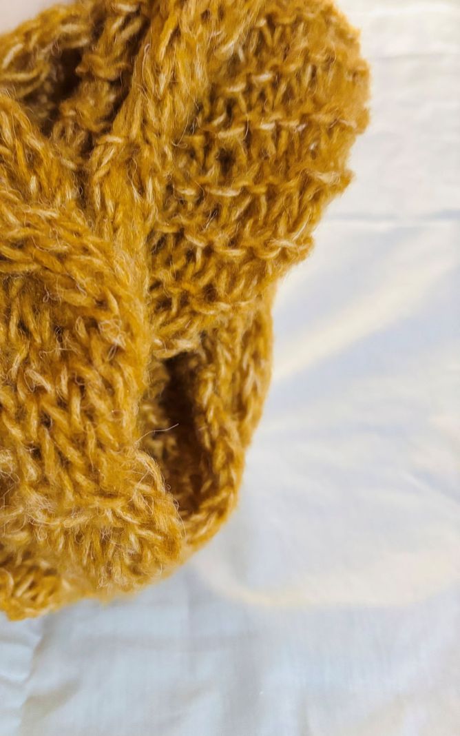 CUELLO LANA MOHAIR COLOR CAFE HECHO A MANO DISEÑO EXCLUSIVO-1