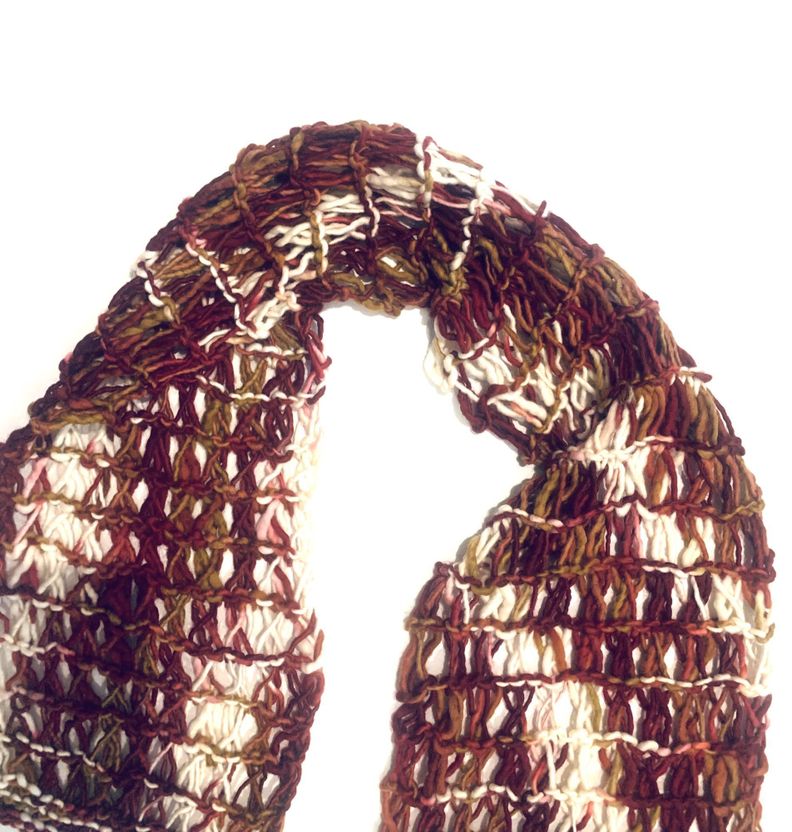bufanda calada de lana hecha a mano diseño exclusivo-2