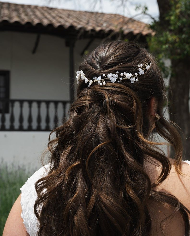 tocado de novia olivia con bordes plata dorado-2