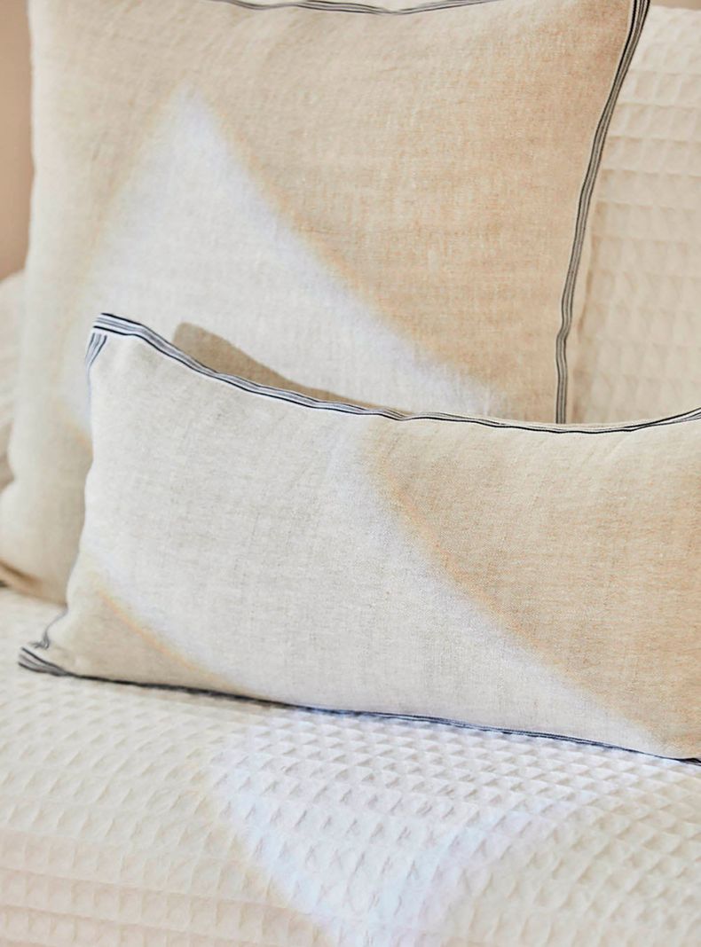 Funda Cojin Conca 60x60 Beige-1