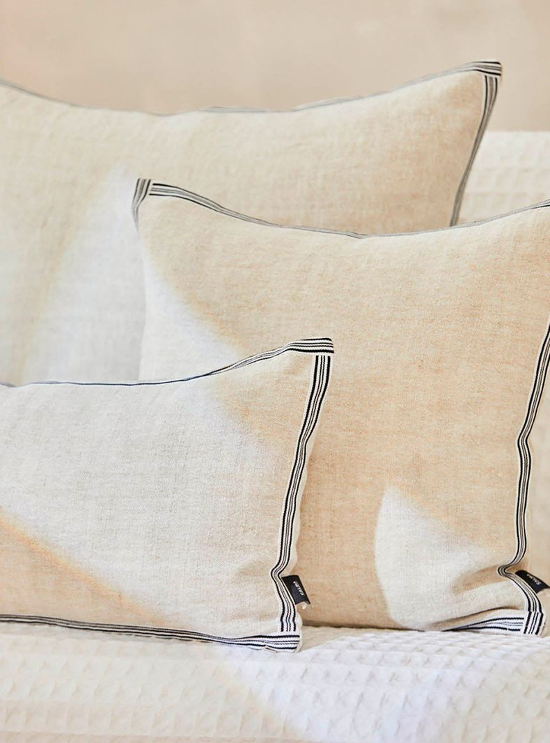 Funda Cojin Conca 60x60 Beige-2