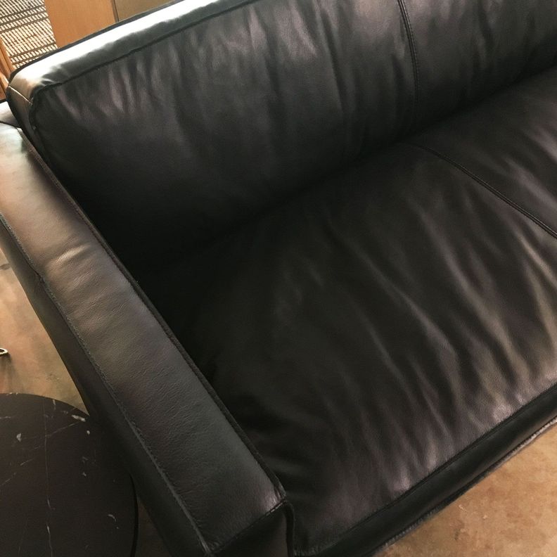 Sofa 3C Sinatra Cuero Negro-4