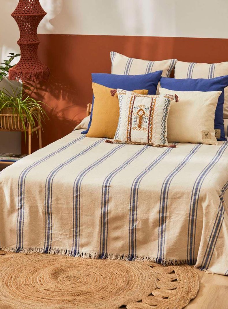 Cubrecama Bari Azul 270x280 (Cama King o Superking)-4