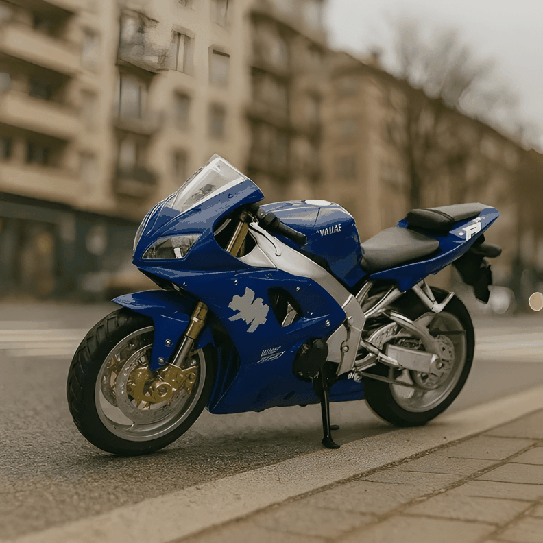 Moto Yamaha YZF-R1 coleccionable a escala #9 SwitchMarket.cl