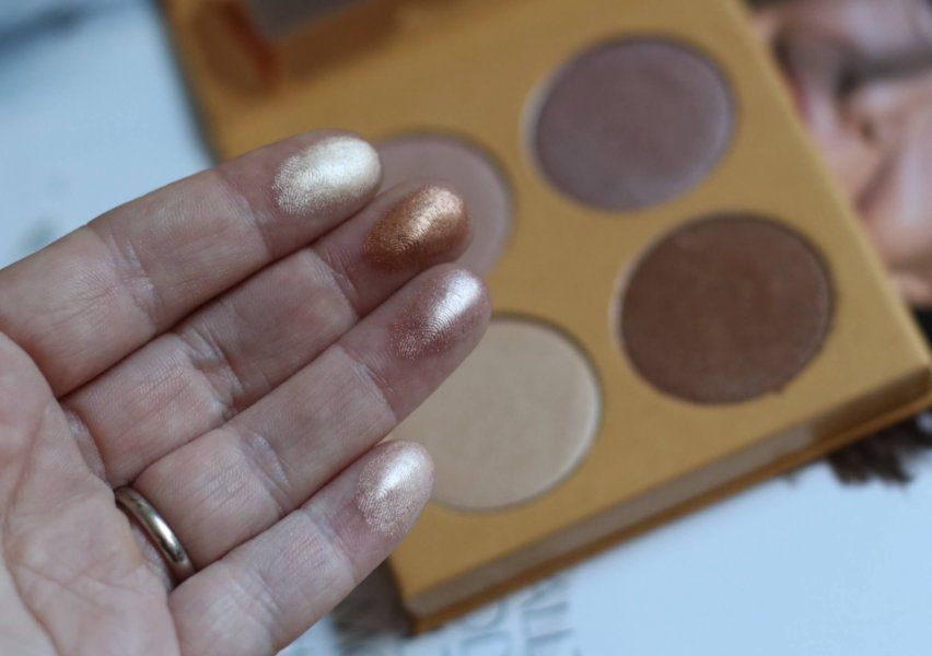 Sculpt & Glow Paleta de Iluminadores | Couleur Caramel-2