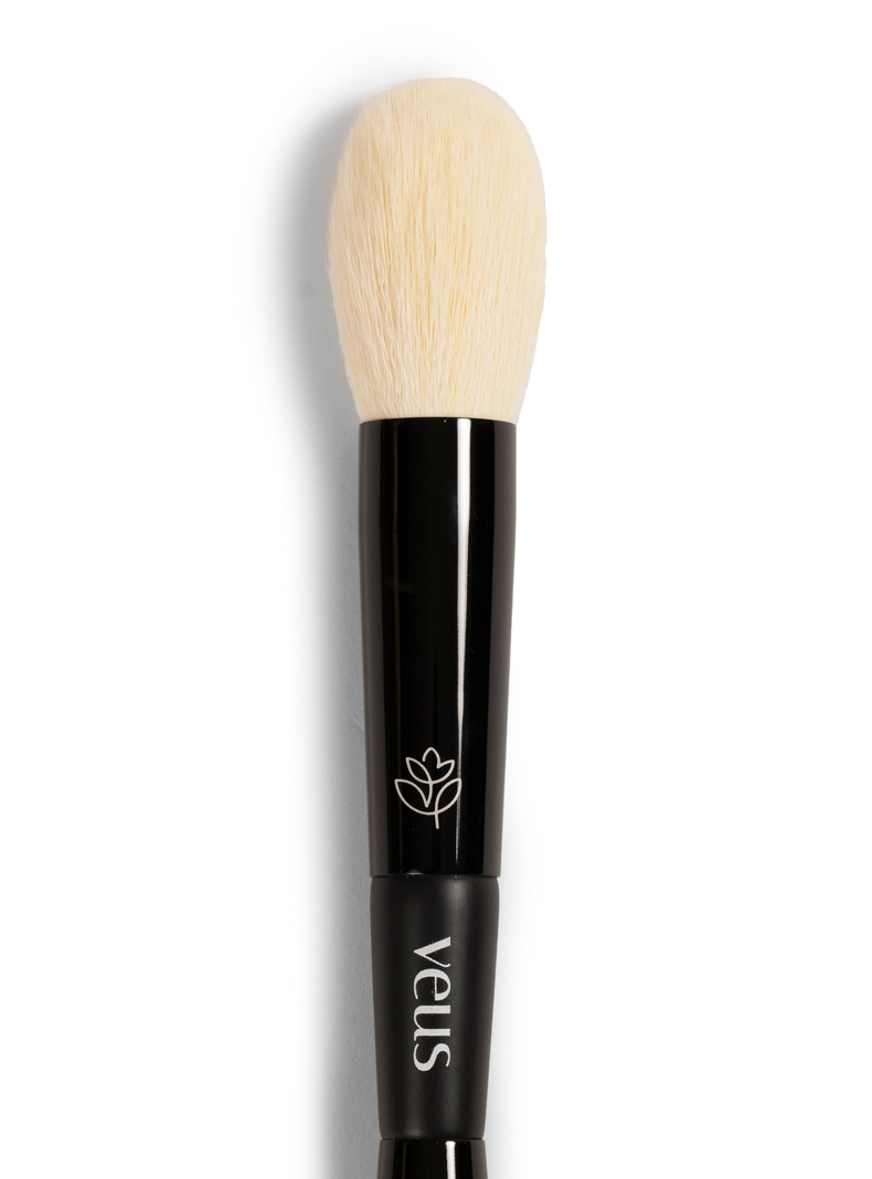 BROCHA DE ROSTRO VEUS "THE CONTOUR"-1