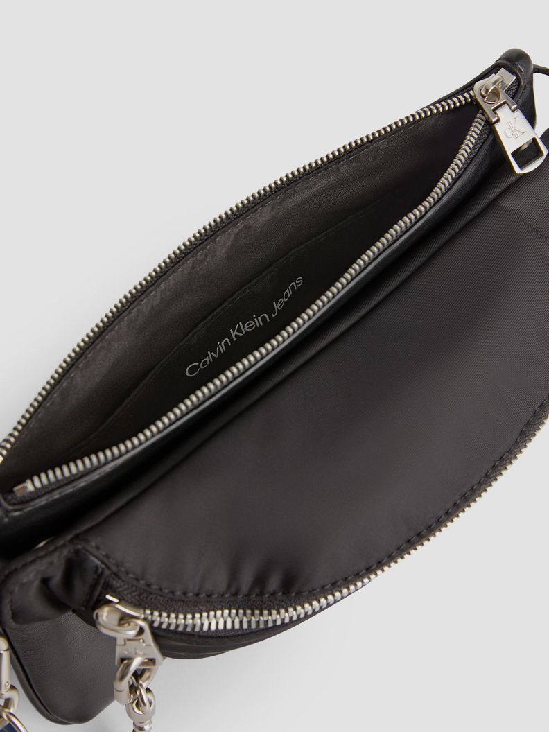 Banano Sculpted Negro Calvin Klein-2