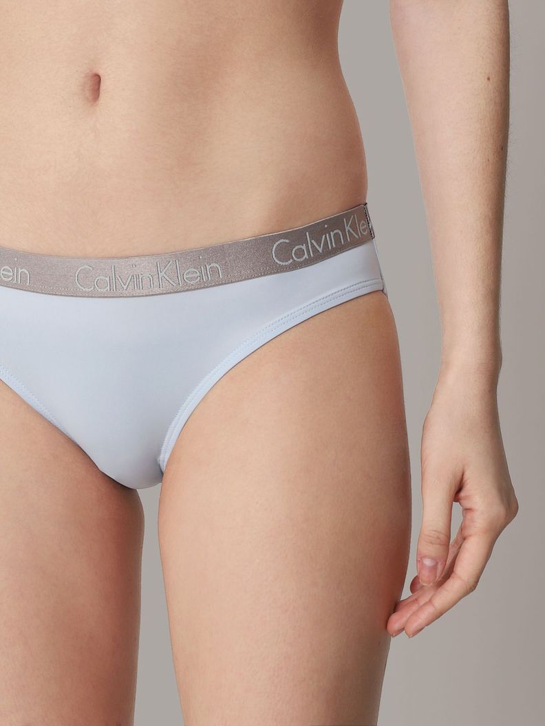 Calzón Bikini Radiant Micro Celeste Calvin Klein-3